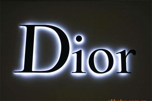 張家口亞克力發(fā)光字制作