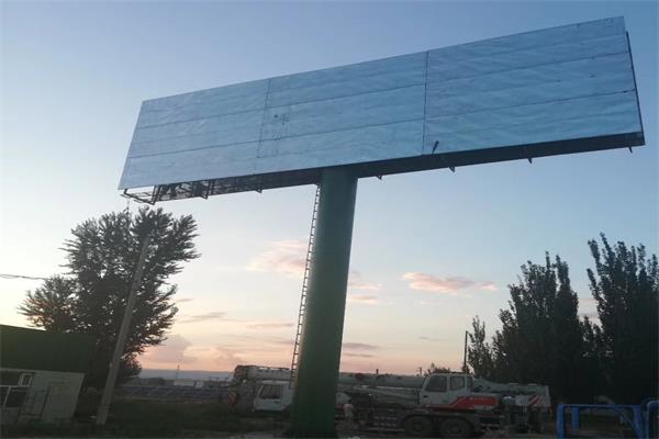 單立柱制作安裝完成 單立柱制作安裝完成